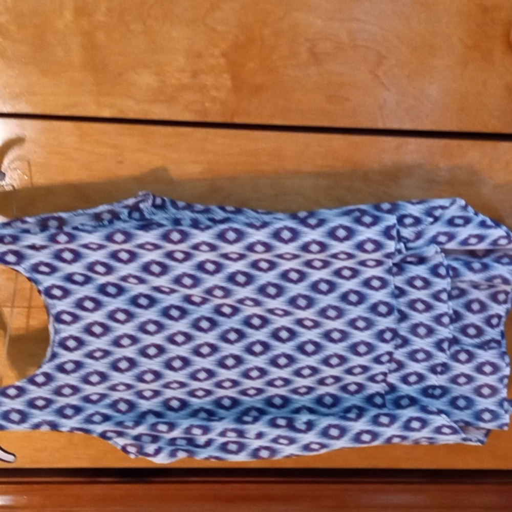 Abstract blue tank